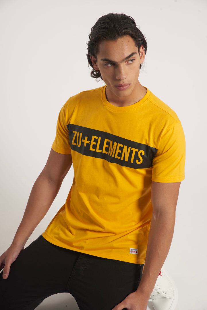 T-shirt with contrasting print