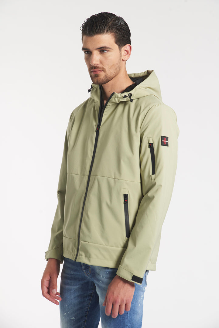 Breathable comfort jacket with hood 