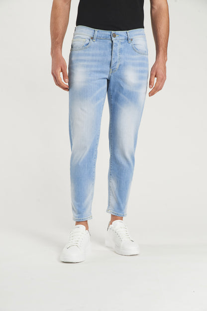 Ankle-length cropped jeans 